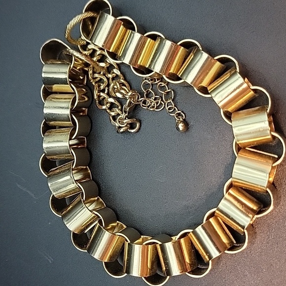 16" Gold Tone Cuban Chain Chunky Statement Link Necklace - Picture 5 of 6